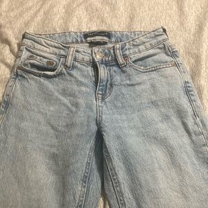 Mid rise flar  Aeropostale Jeans womans size- 0 Worn 0 times.
